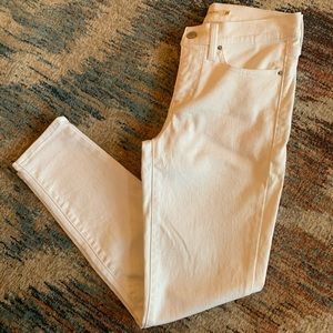 Levi's Women's Skinny Jeans in Cream
